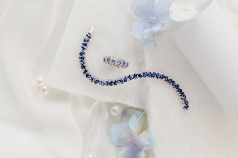 Coloured stone jewellery, piece 5, Gold Point Jewellers, Surat